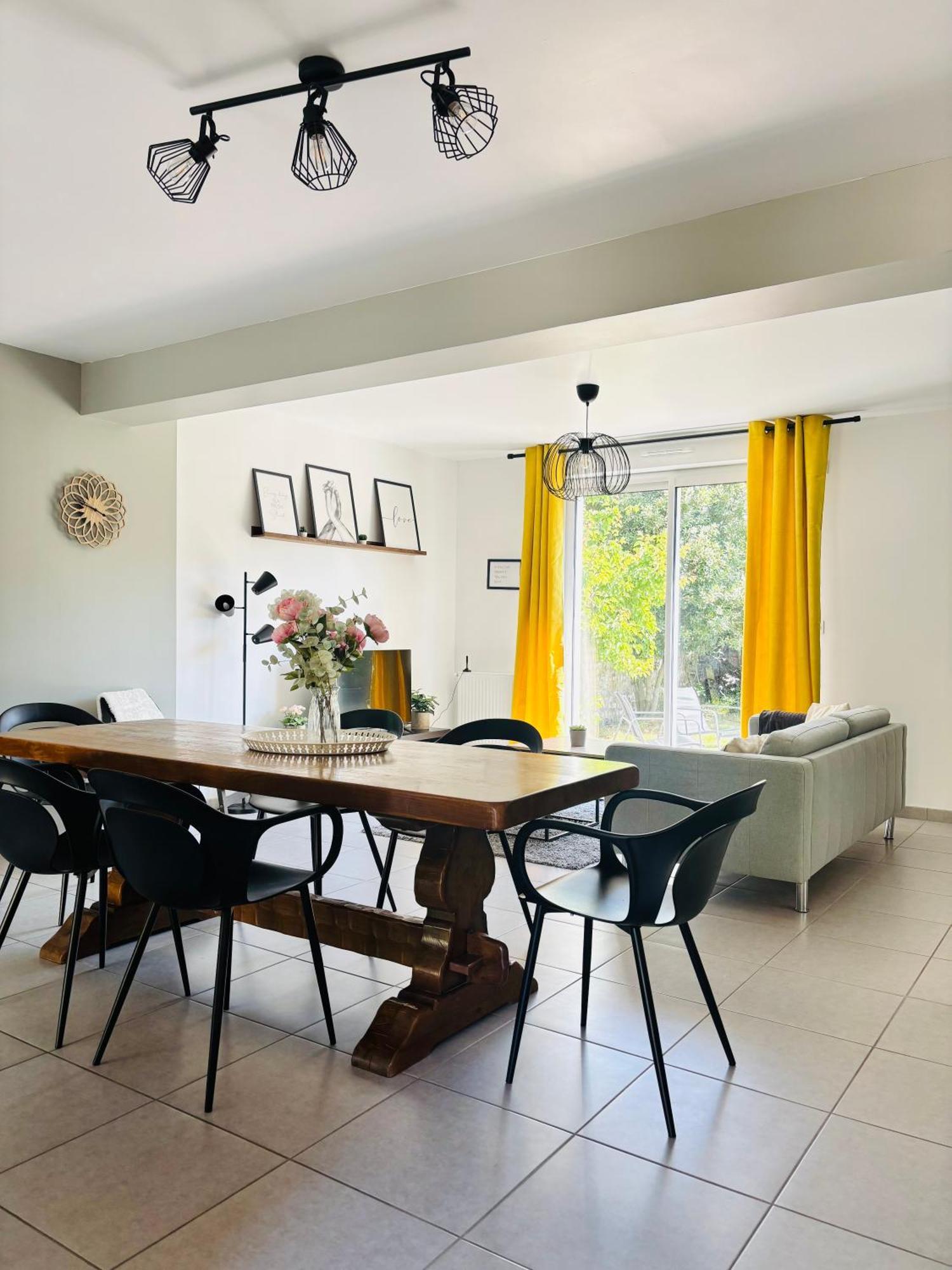 Maison Cosy Entre Paris Rouen Et Deauville Pont-de-lʼArche Eksteriør billede